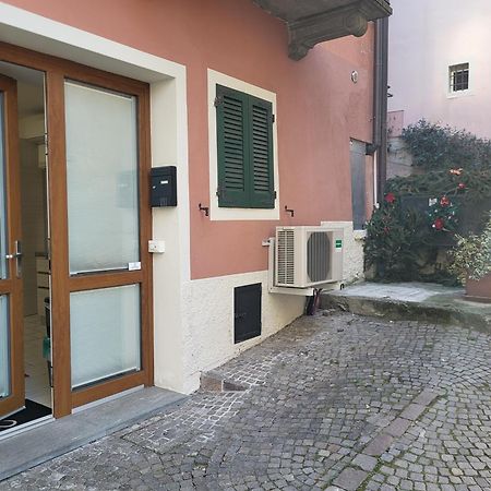Ca' Vegia Apartamento Gravedona Exterior foto