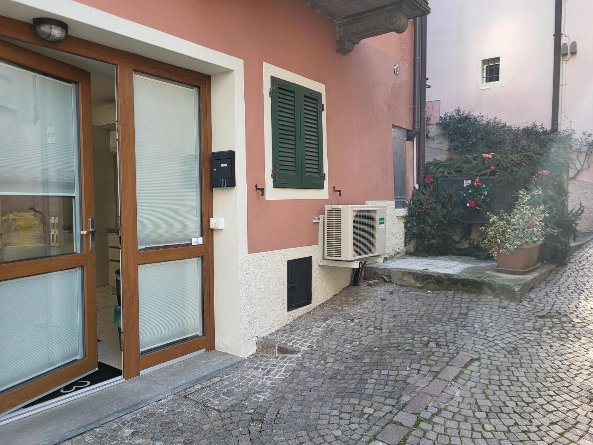 Ca' Vegia Apartamento Gravedona Exterior foto